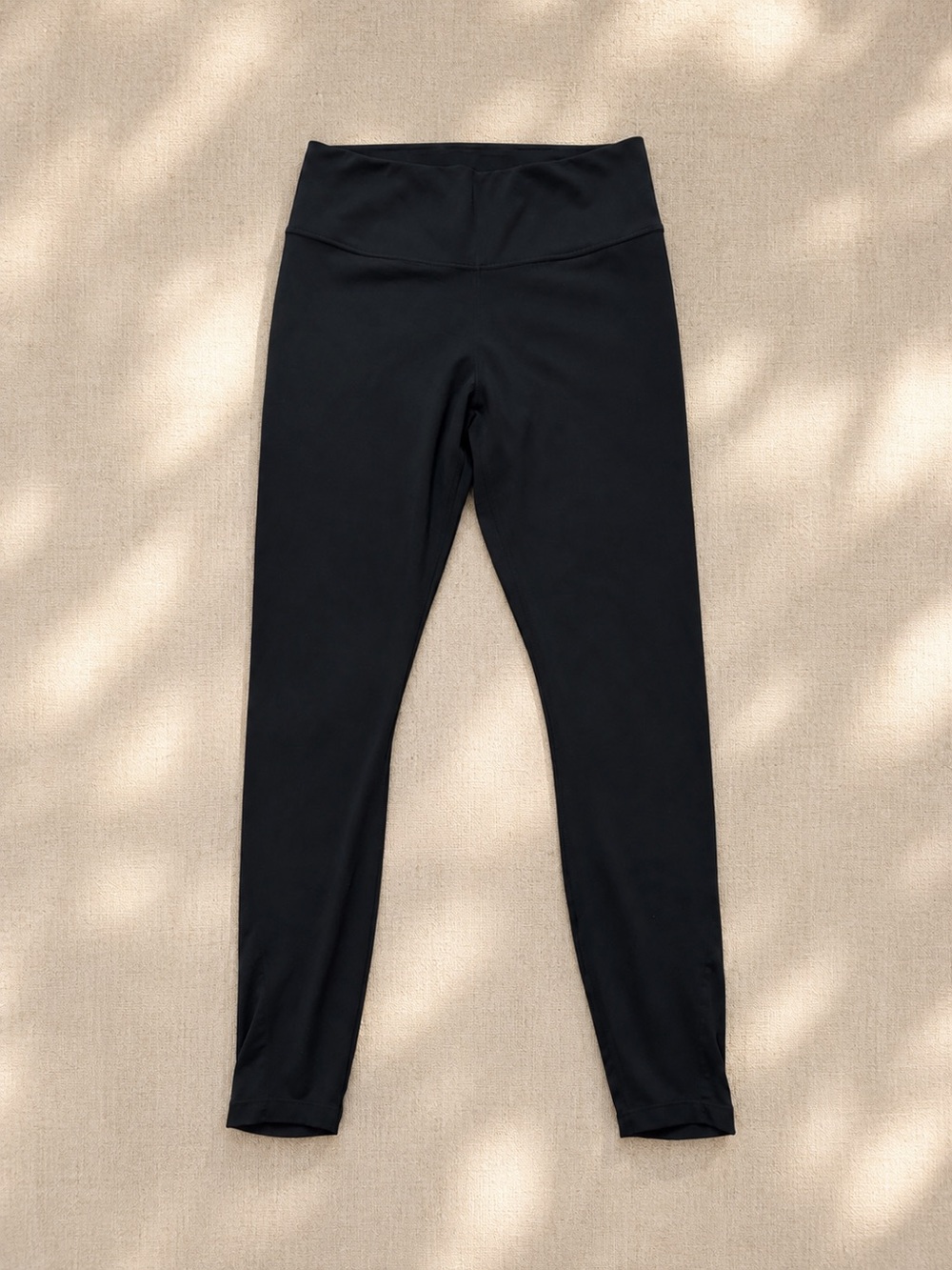 Nike Dri-FIT Black High Rise Mesh Panel Leggings Women’s Medium